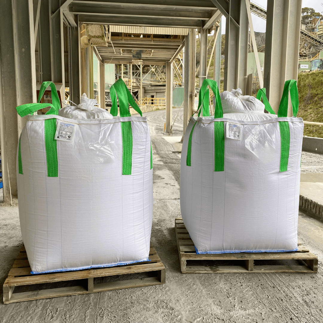 Heavy-duty bulker bags, showing two bulk bags on a construction site.
